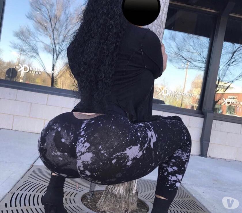 Femme très complète pour moment parfait